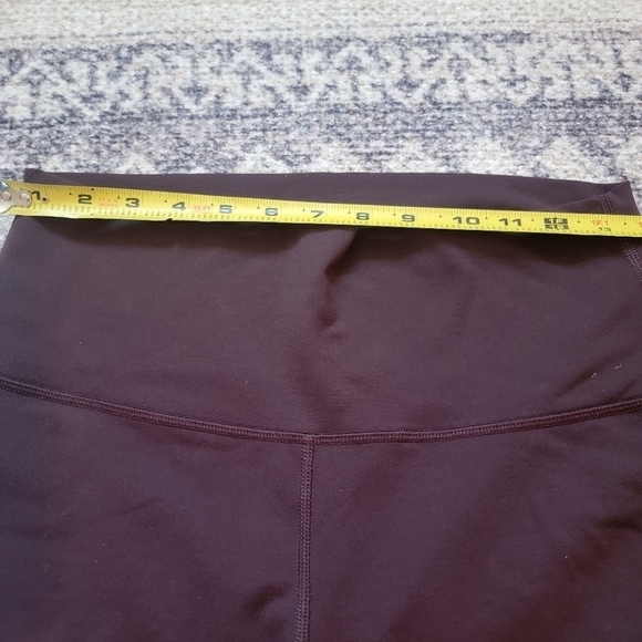 Lululemon Wunder Under Crop (Hi-Rise) (21") 10 - Picture 5 of 12
